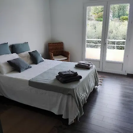 Ceyreste. Nouveaute. Location A La Semaine /piscine Ceyreste