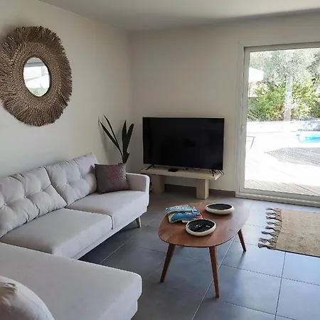 Ceyreste. Nouveaute. Location A La Semaine /piscine Vila Ceyreste